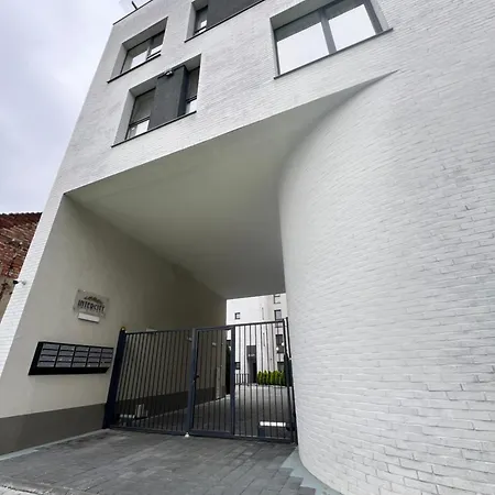 Eleni Free Parking Apartment