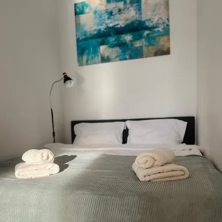 Eleni Free Parking Apartment